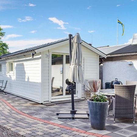 Gorgeous Home In Borgholm With Wifi Ngoại thất bức ảnh