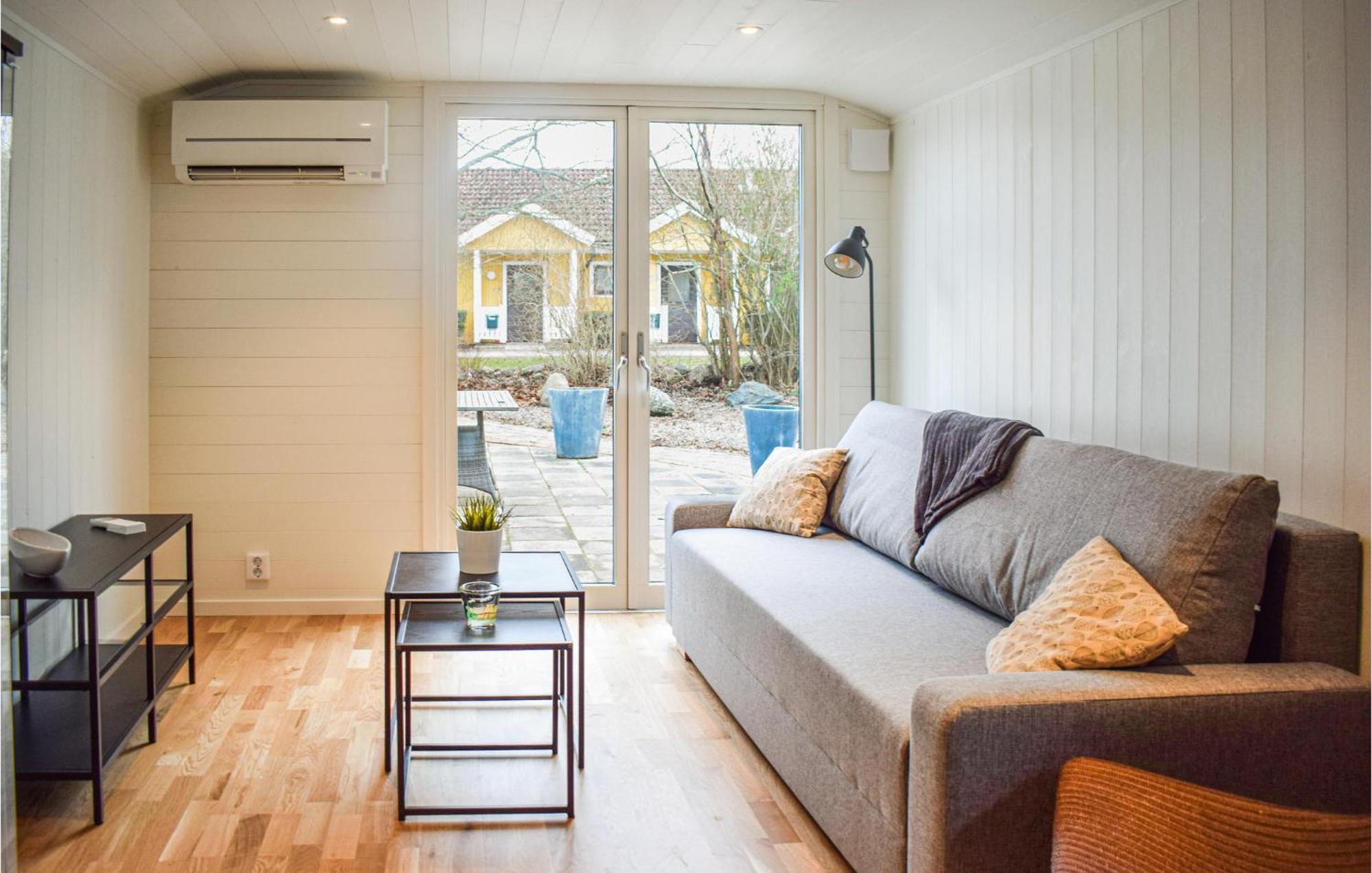 Gorgeous Home In Borgholm With Wifi Ngoại thất bức ảnh